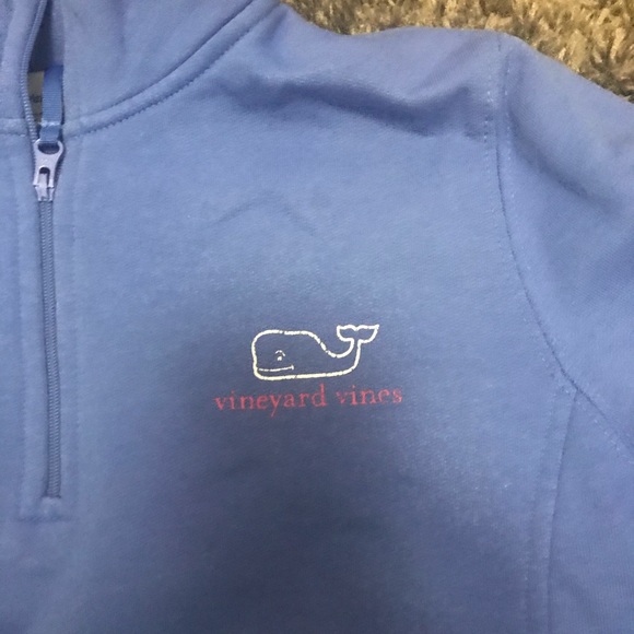 Vineyard Vines Quarter Zip Sweatshirt- NWOT - Picture 3 of 6
